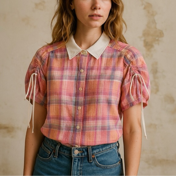 Vintage Tops - 1970s Beeline Fashions Seersucker Plaid Cinched Sleeve Collard Button Uo Blouse